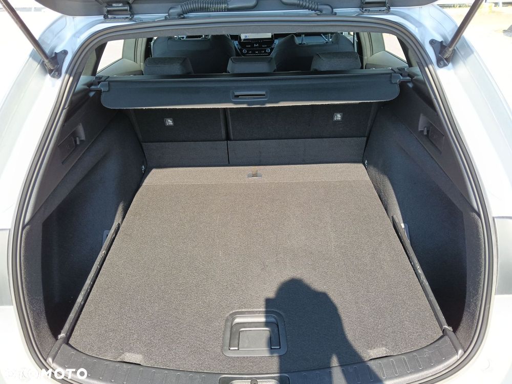 Toyota Corolla 1.8 Hybrid Comfort - 13
