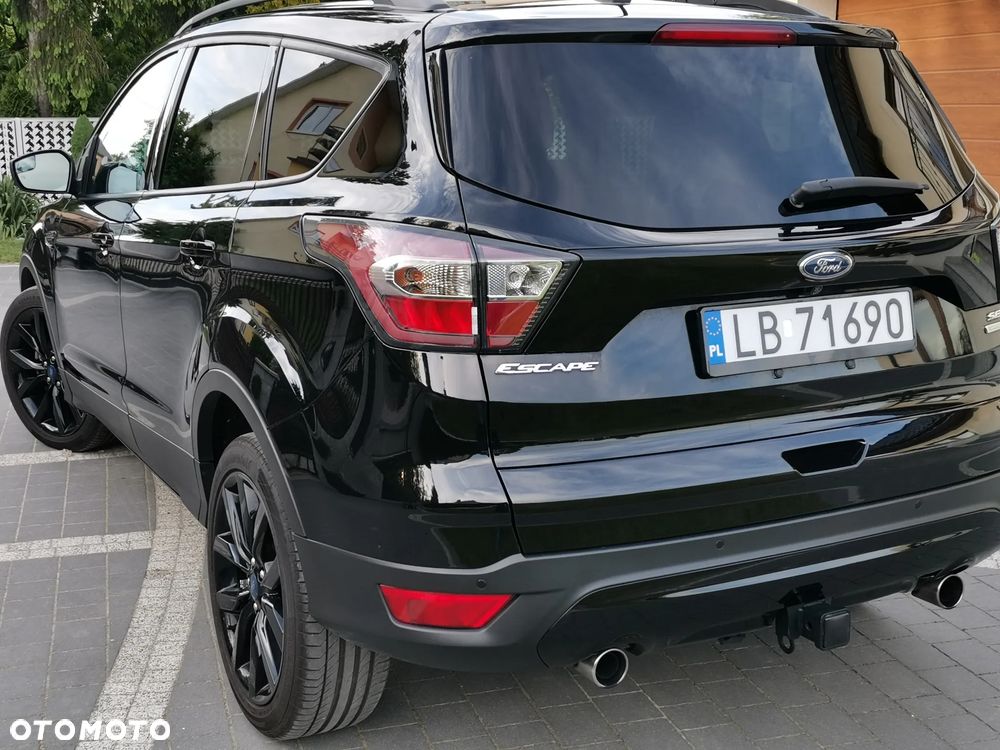Ford Escape 2.0 EcoBoost AWD Titanium - 4