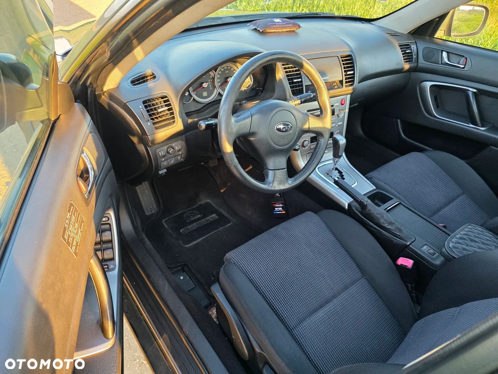 Subaru Outback - 13