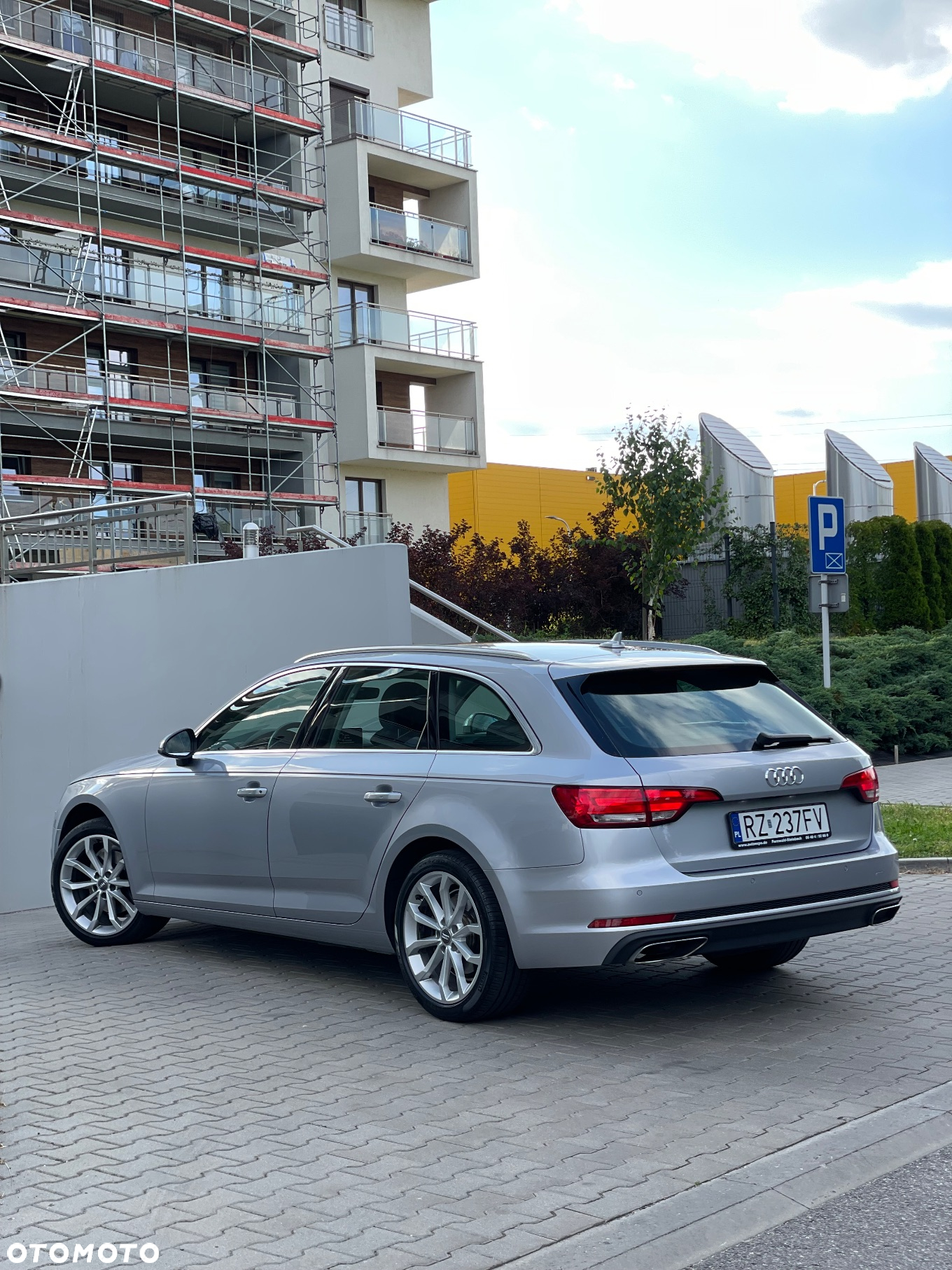 Audi A4 Avant 35 TDI S tronic - 10
