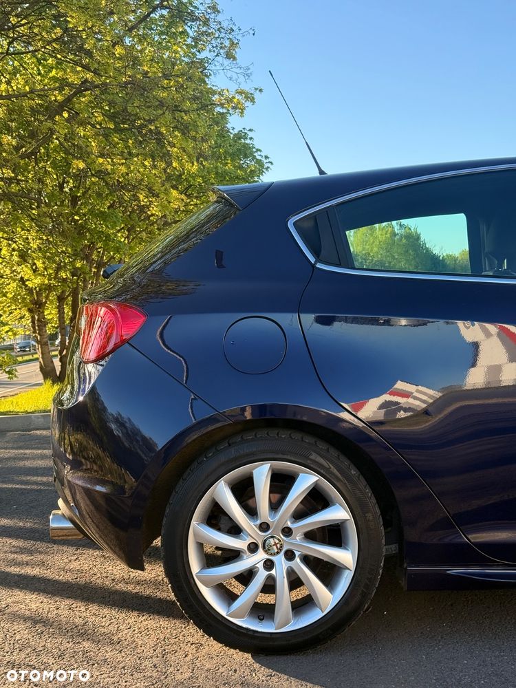 Alfa Romeo Giulietta 1.4 TB MultiAir Distinctive - 5