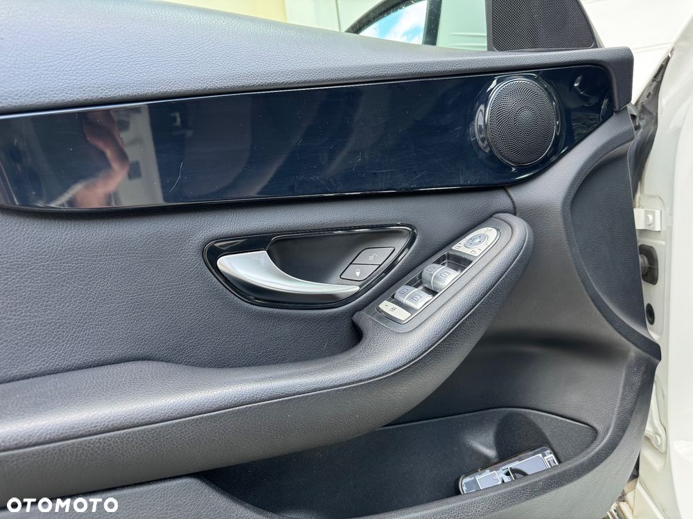 Mercedes-Benz Klasa C 220 (BlueTEC) d 7G-TRONIC - 18