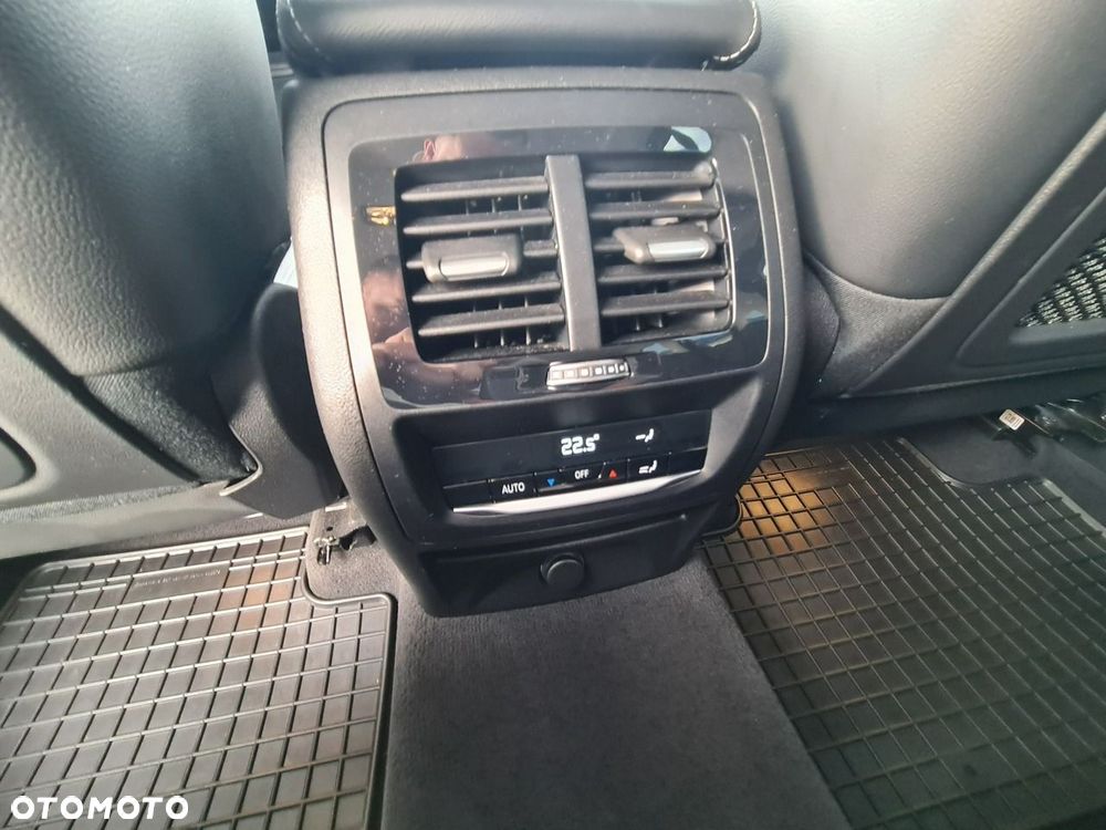 BMW X3 xDrive30d Luxury Line - 38