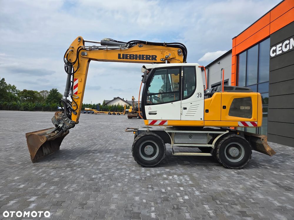 Liebherr A916 / z Niemiec / stan idealny / - 2