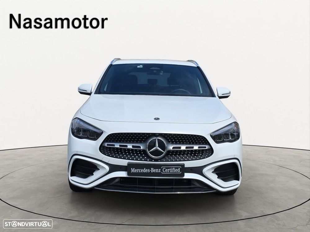 Mercedes-Benz GLA 200 - 6
