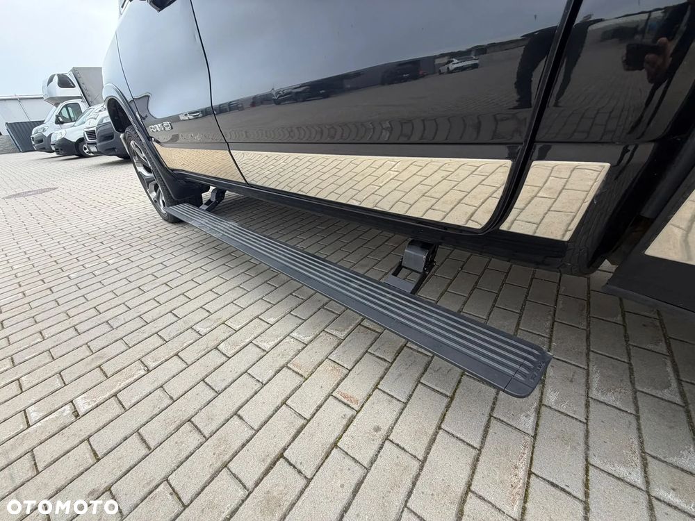 RAM 1500 5.7 Crew Cab Longhorn - 34