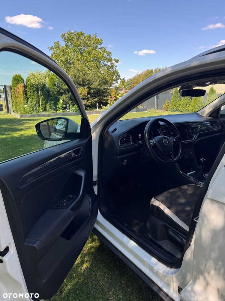 Volkswagen T-Roc 1.6 TDI SCR DPF Advance - 18