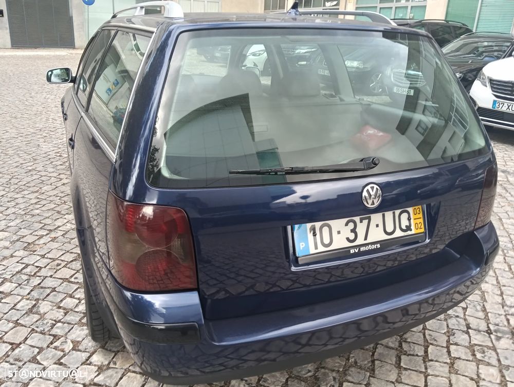 VW Passat Variant 1.6 Confortline - 12
