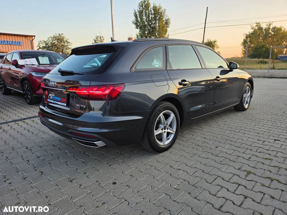 Audi A4 Limuzina - 2