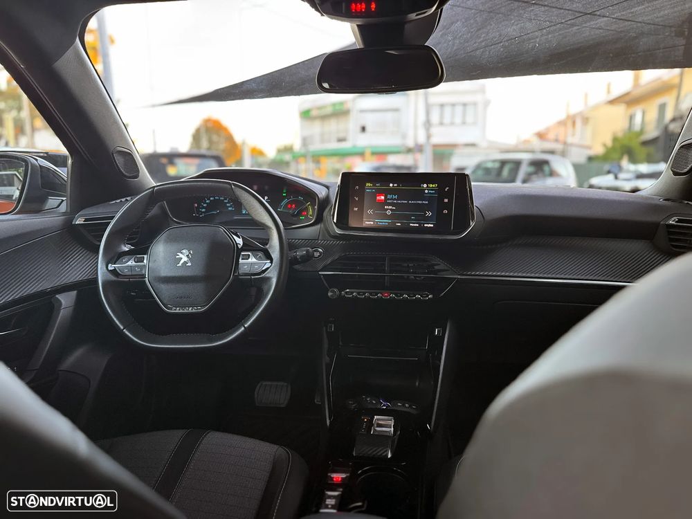 Peugeot e-2008 50 kWh Allure - 18