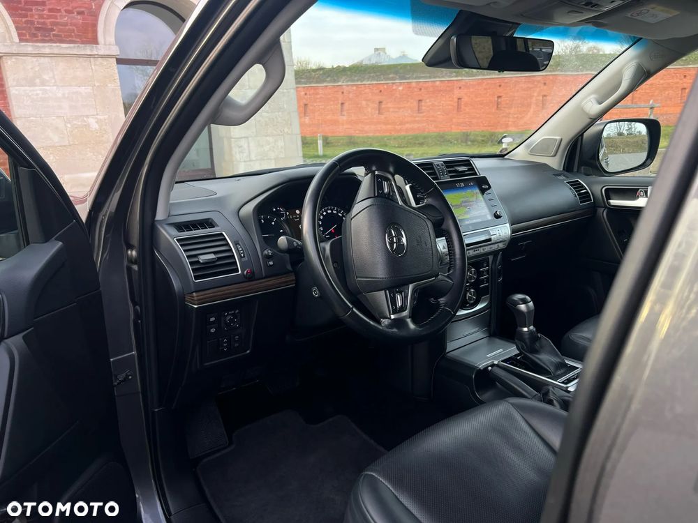 Toyota Land Cruiser LC 2.8 D-4D Invincible - 5