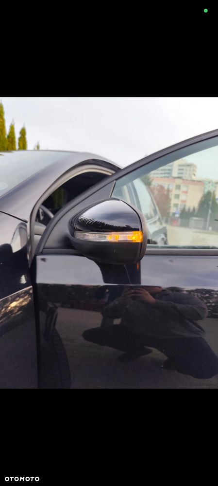 Volkswagen Golf - 17