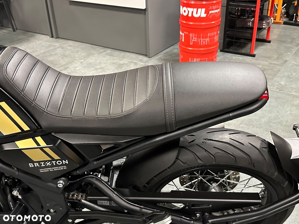 Brixton Crossfire - 33