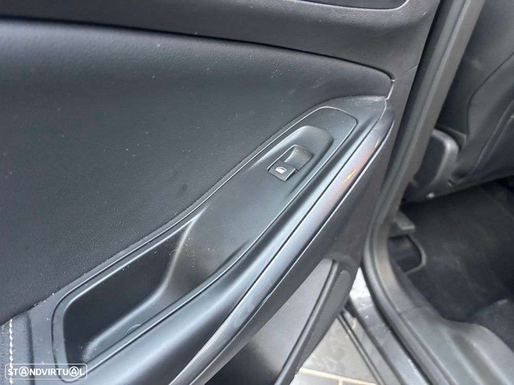 Opel Grandland X 1.2 T Design & Tech AT - 20