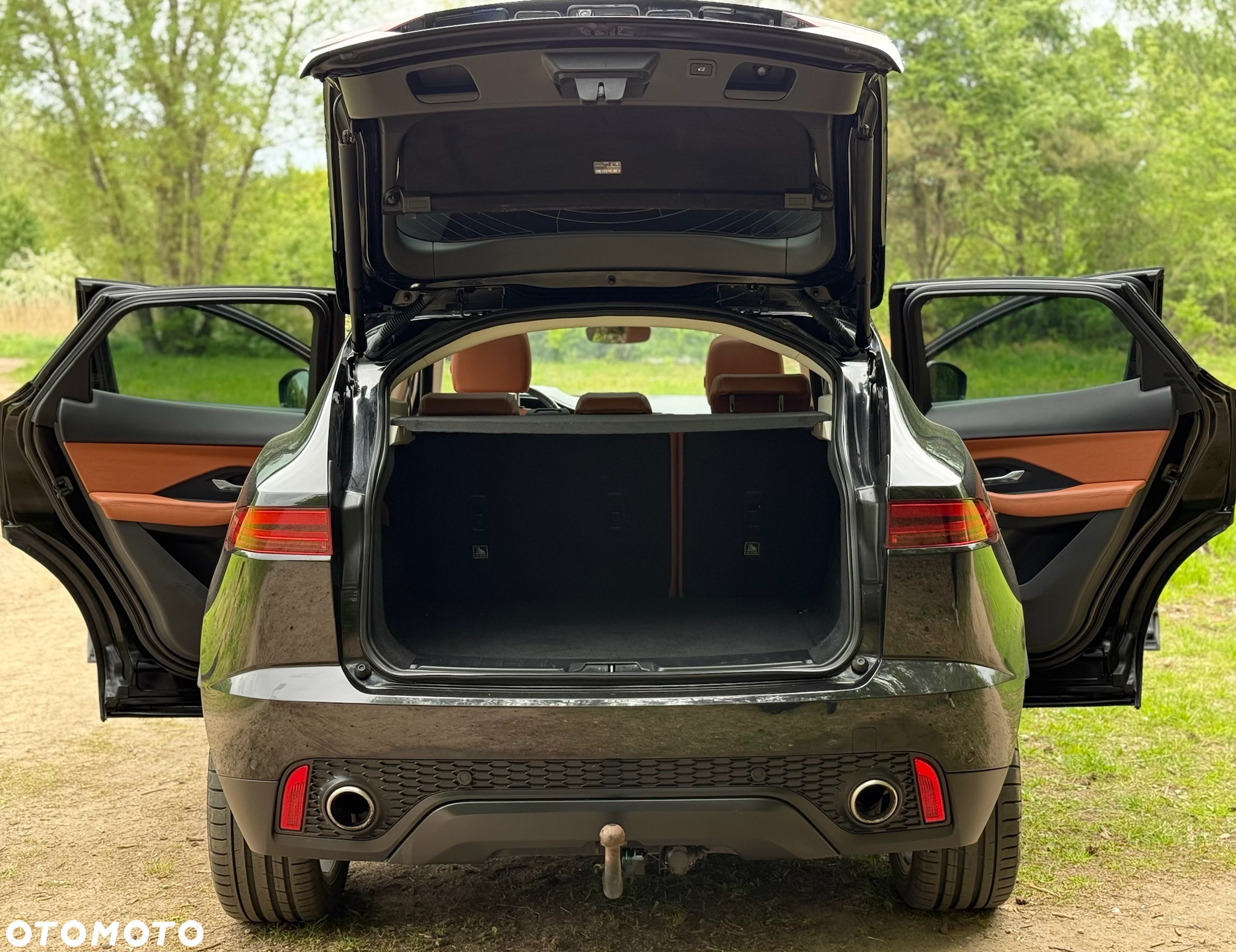 Jaguar E-Pace - 16