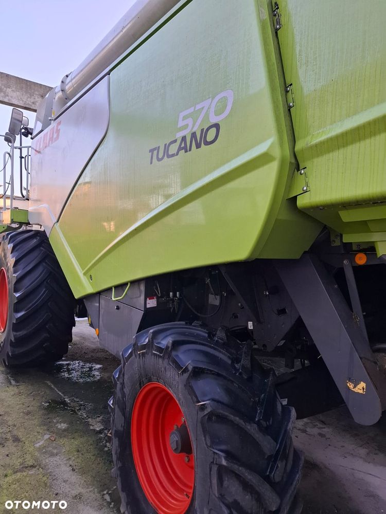 Claas TUCANO 570 - 5