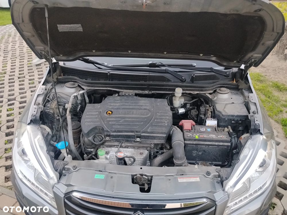 Suzuki SX4 1.6 Premium - 19