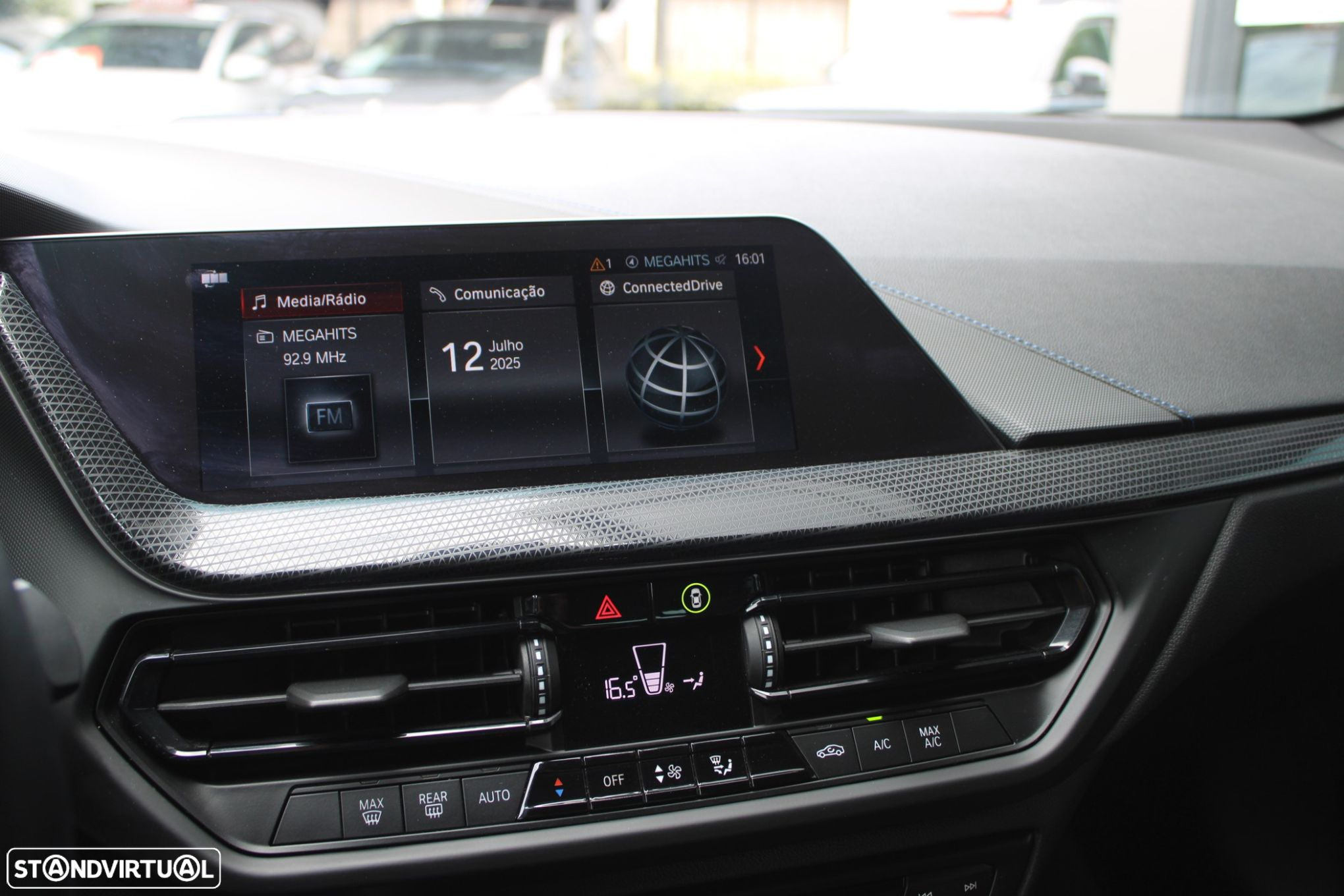 BMW 118 i Pack Desportivo M Auto - 13