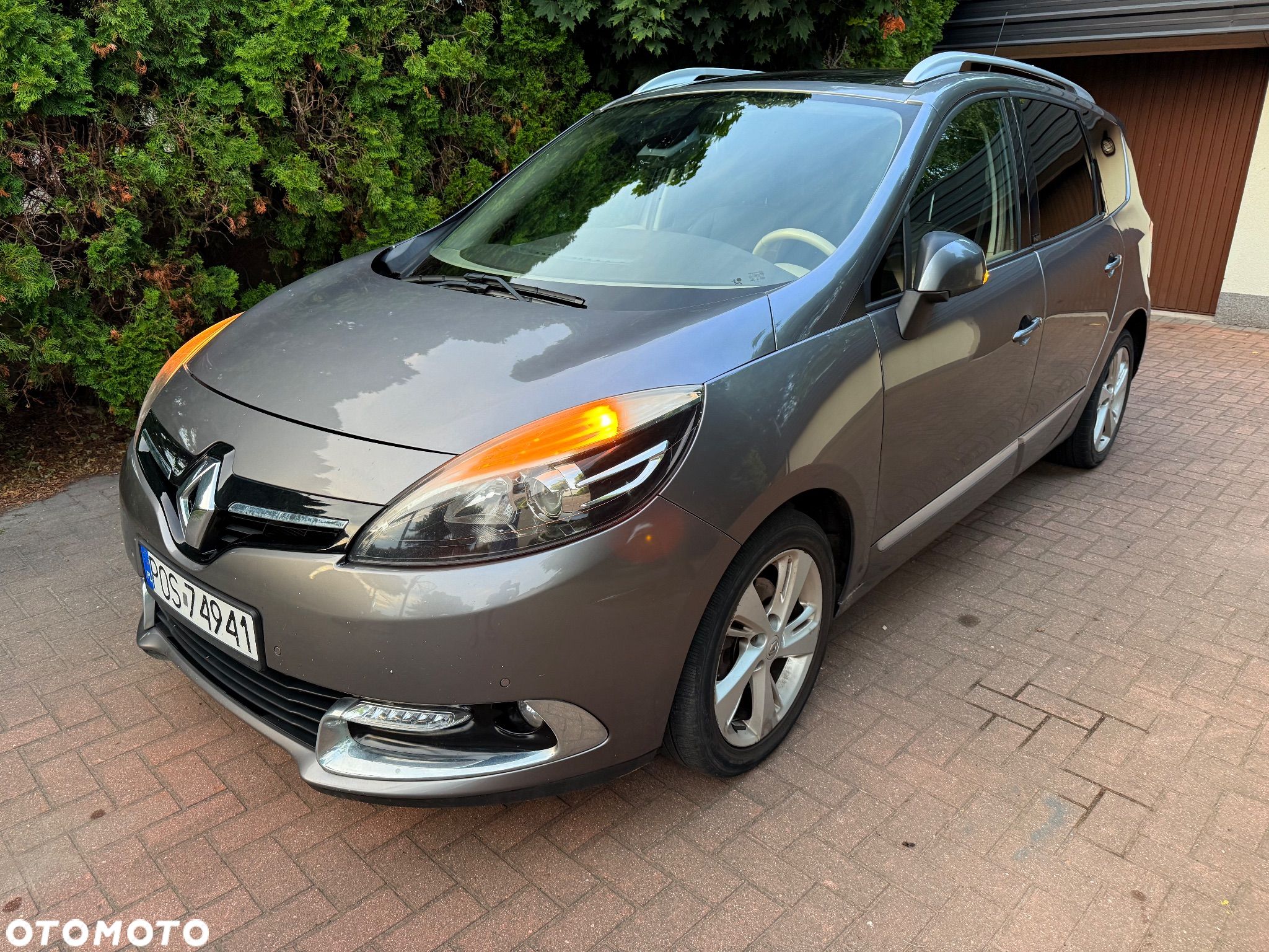 Renault Grand Scenic Gr 1.5 dCi TomTom Edition EDC - 1