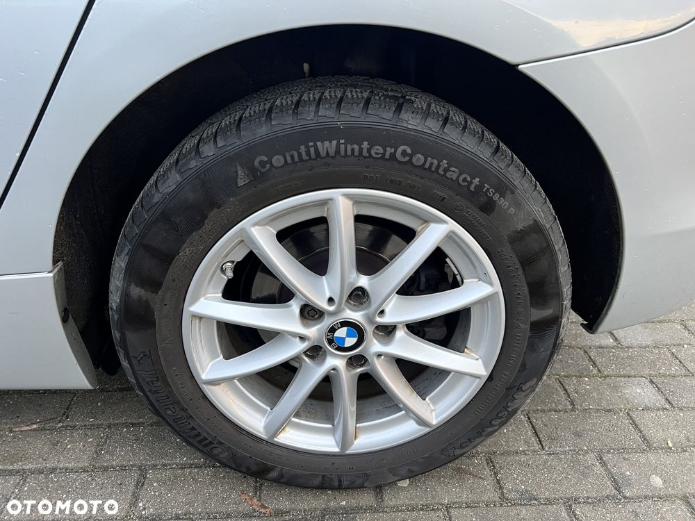 BMW Seria 2 216d - 22