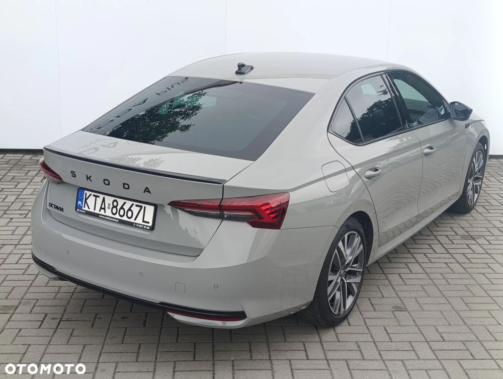 Skoda Octavia 1.5 TSI ACT Sportline - 6