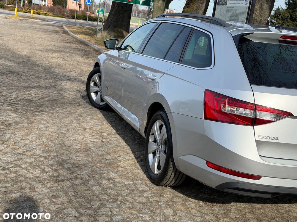 Skoda Superb - 38