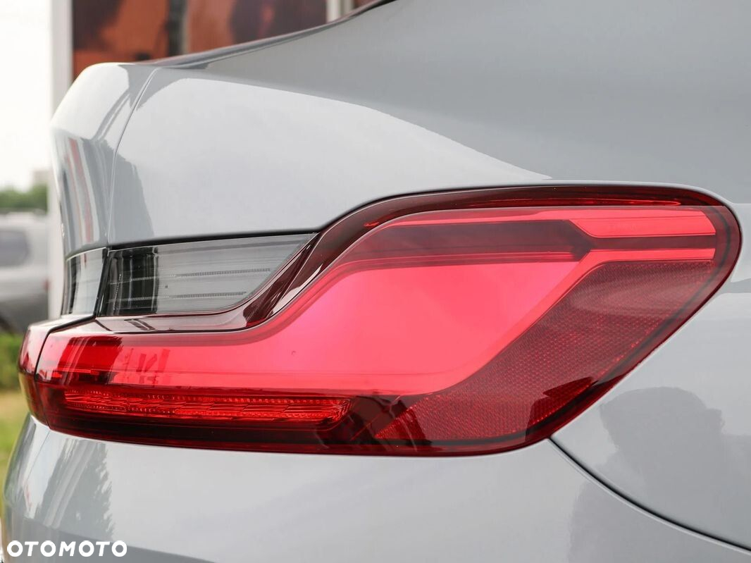 BMW X4 - 11