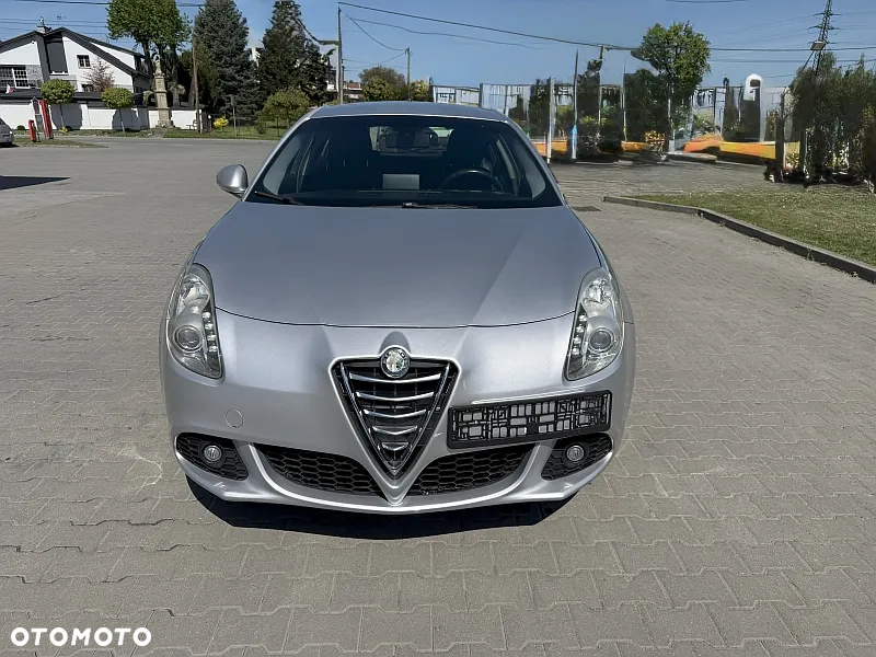 Alfa Romeo Giulietta 2.0 JTDM 16V Turismo - 2