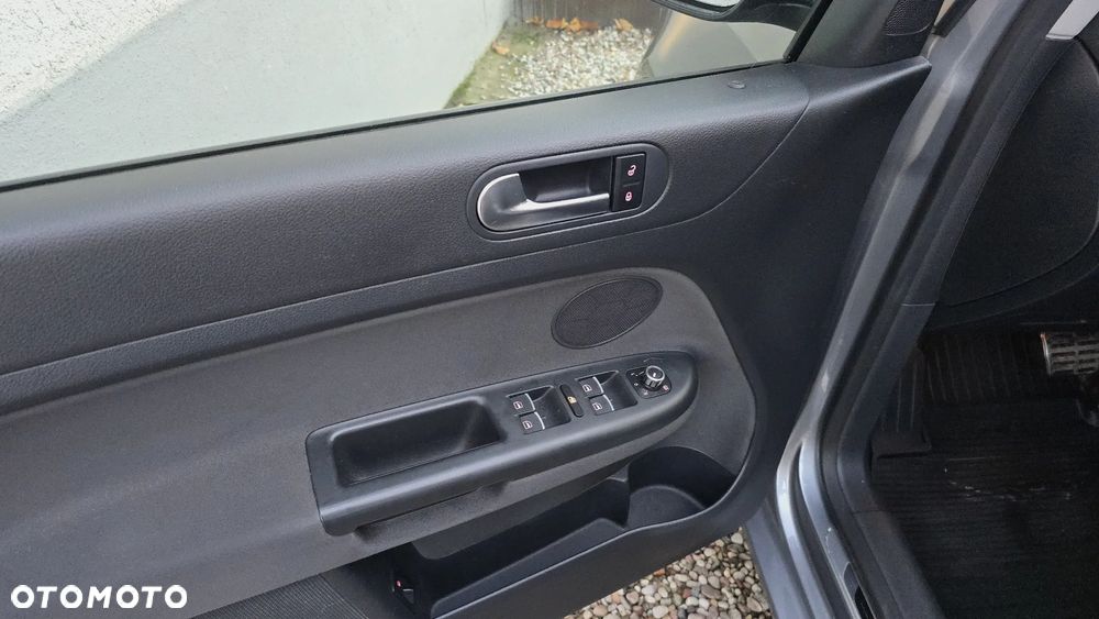 Volkswagen Golf Plus 1.4 TSI Comfortline DSG - 8