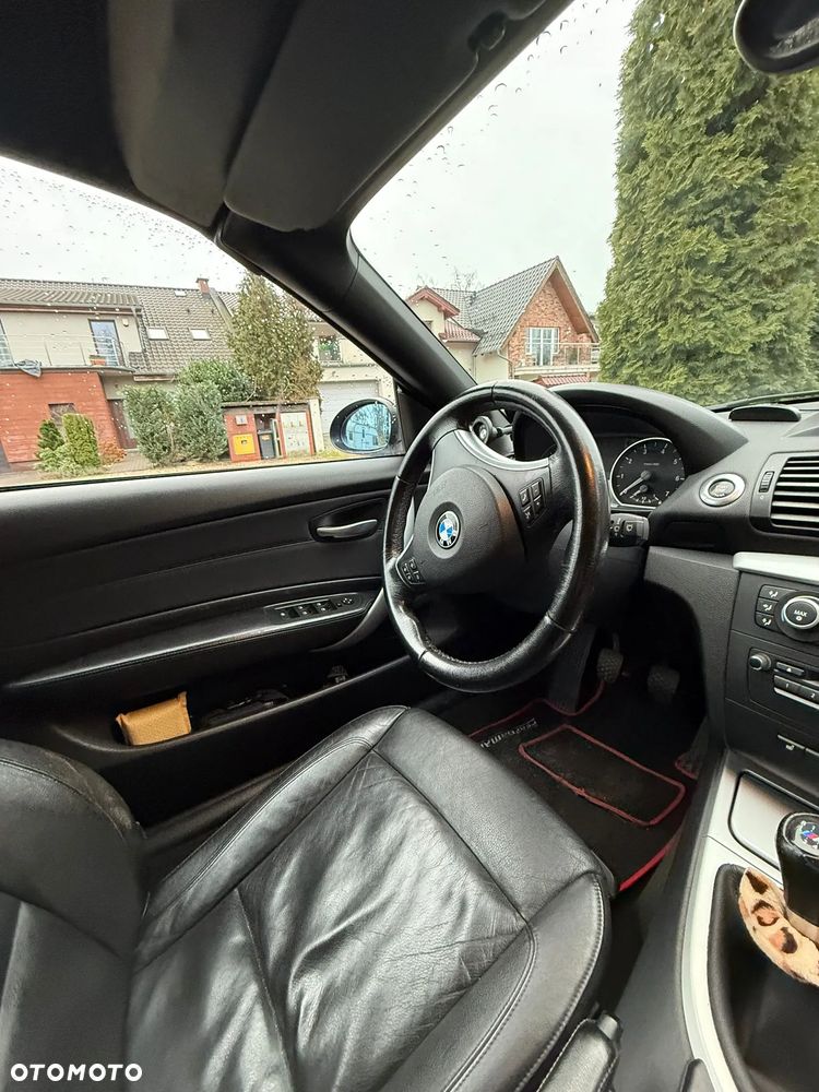 BMW Seria 1 118i - 25