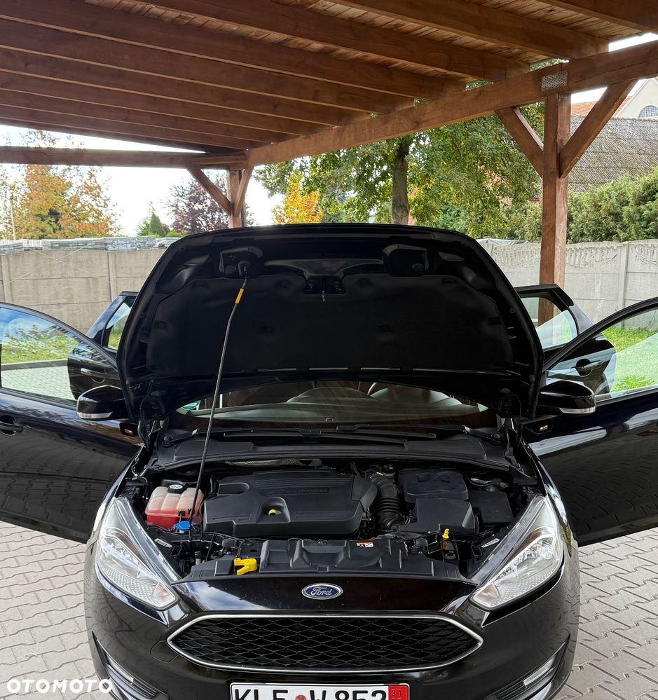 Ford Focus 2.0 EcoBlue Active Business - 24