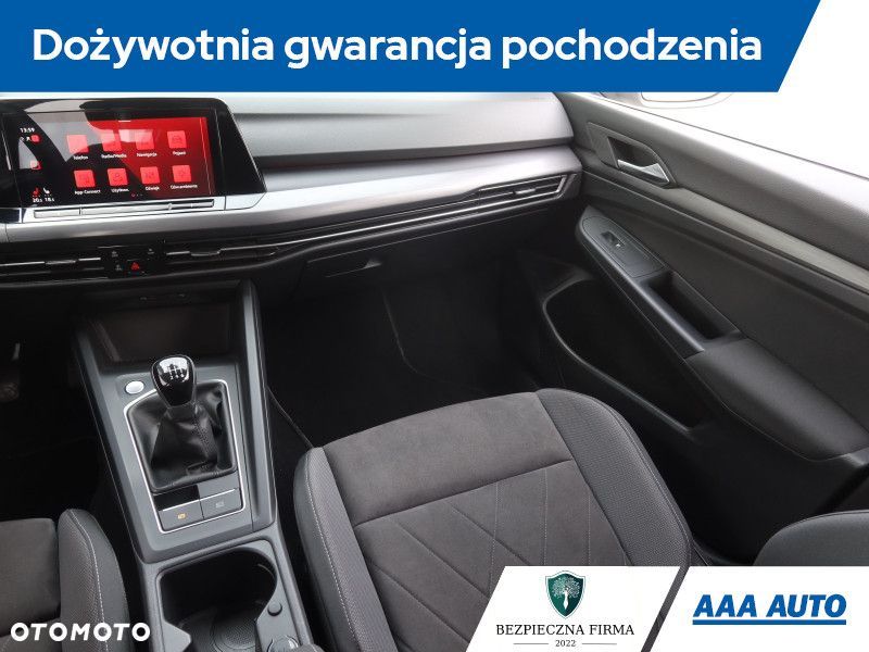 Volkswagen Golf - 10