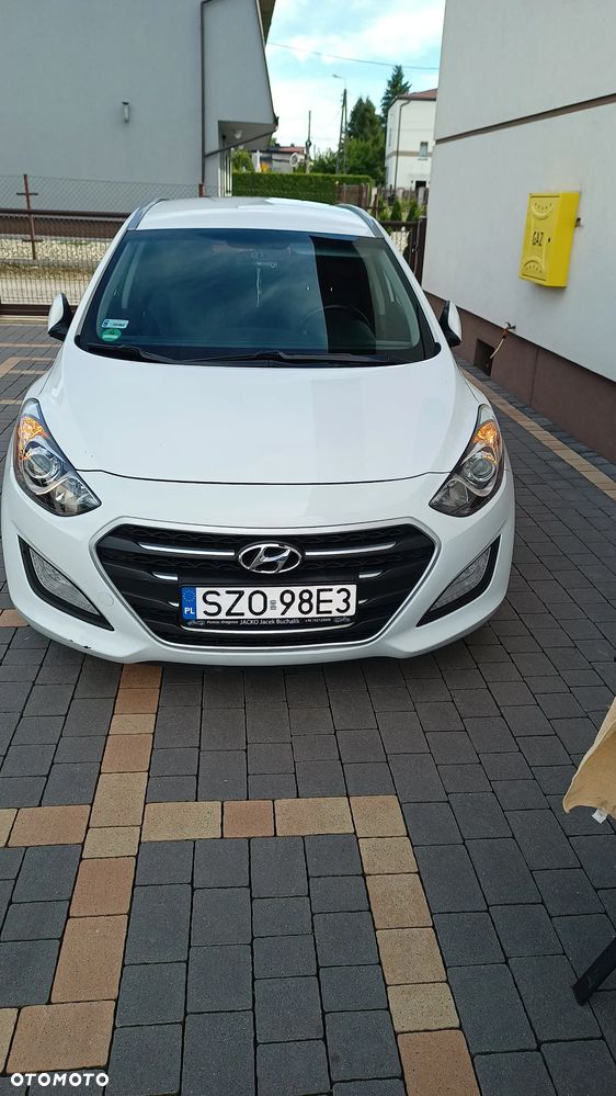 Hyundai i30 1.6 GDI Comfort - 4