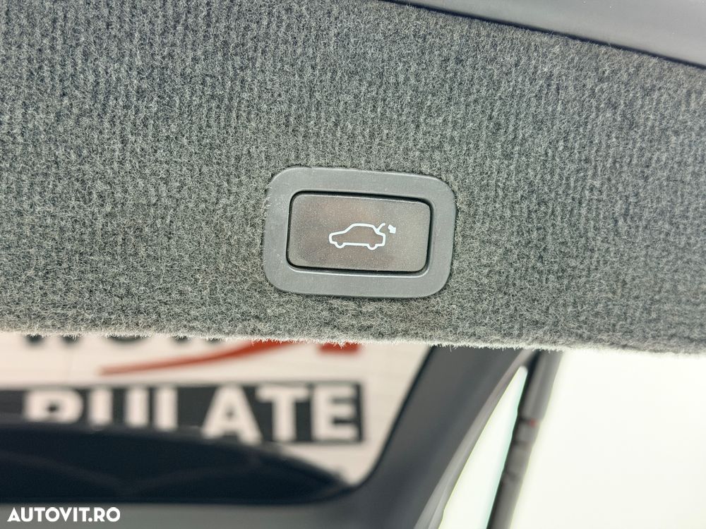 Volvo XC 60 D4 Momentum - 21