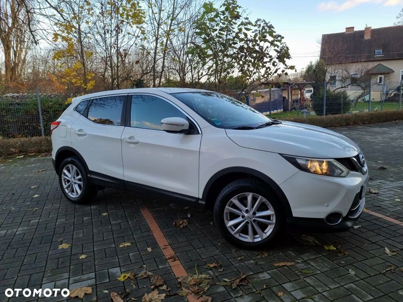Nissan Qashqai 1.2 DIG-T TEKNA+ - 3
