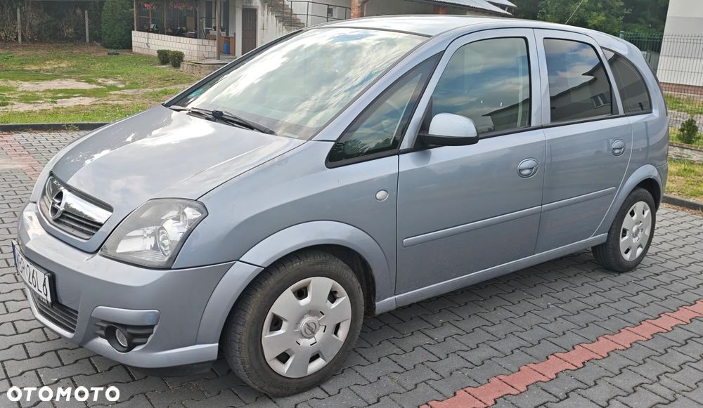 Opel Meriva 1.8 Cosmo - 4