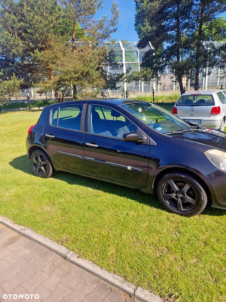 Renault Clio - 3