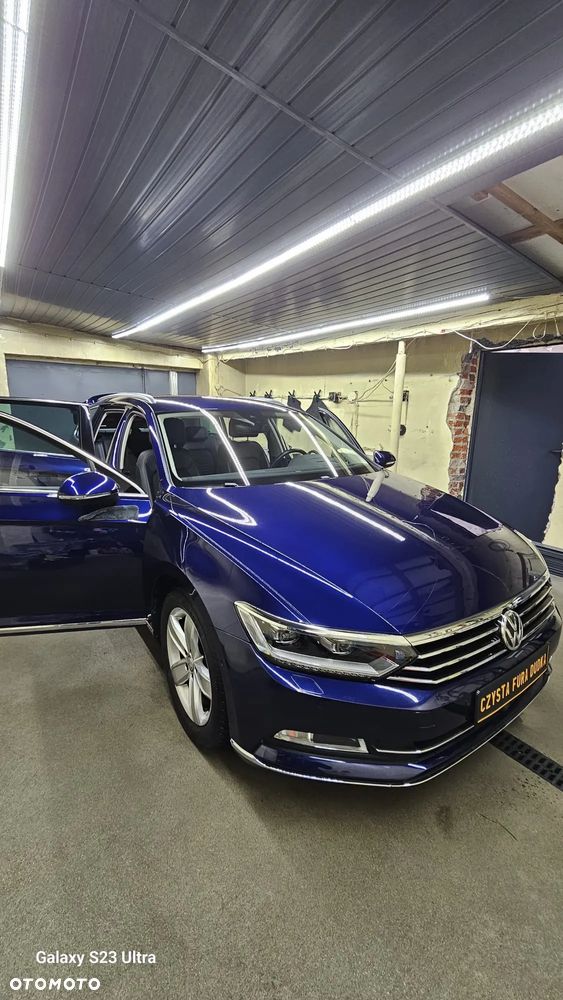 Volkswagen Passat 2.0 TSI 4Mot Highline DSG - 16