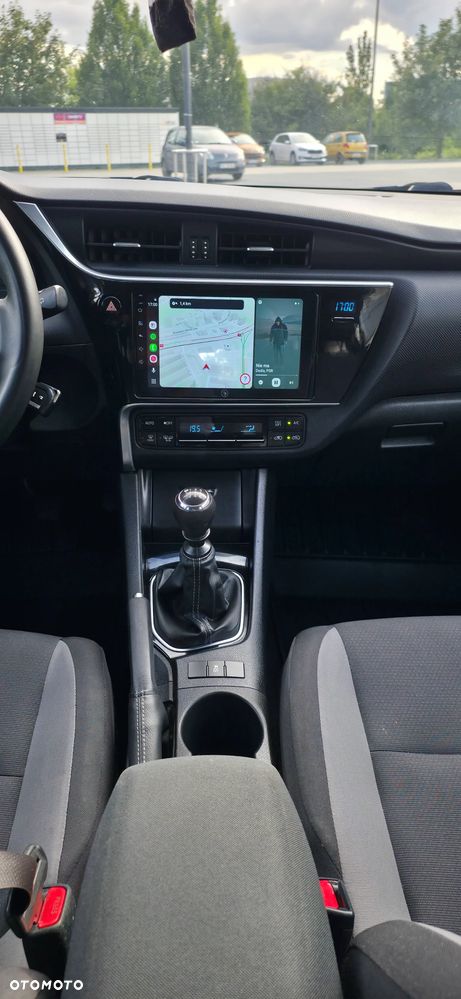 Toyota Auris 1.4 D-4D Premium - 18
