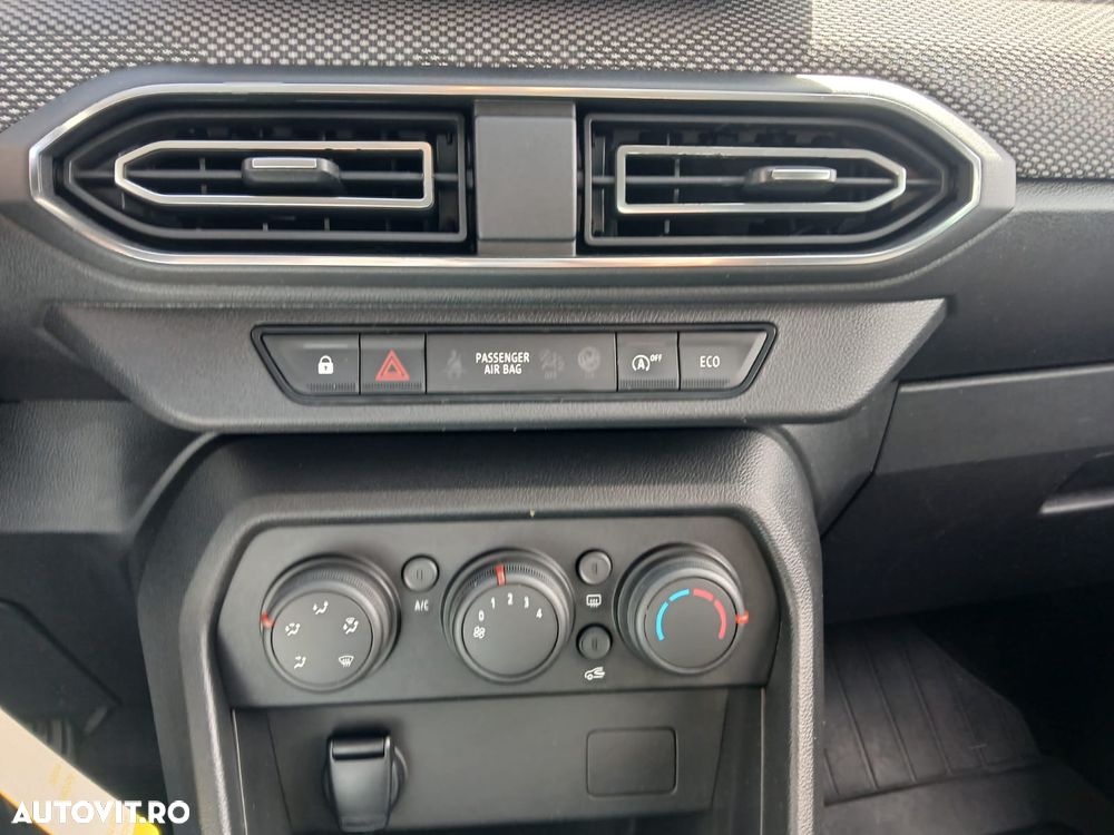 Dacia Logan TCe 90 MT5 Expression - 15