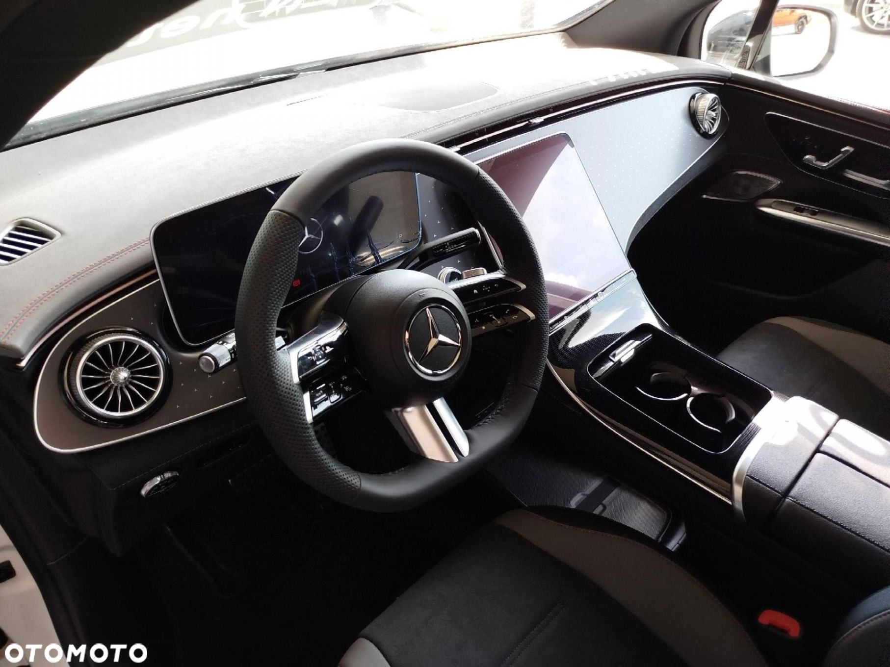Mercedes-Benz EQE - 5