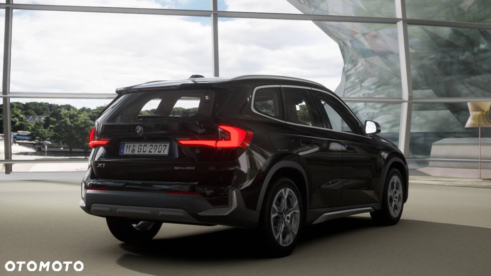 BMW X1 sDrive20i mHEV - 5