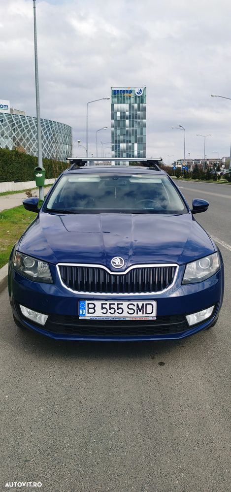 Skoda Octavia 1.6 TDI Business DSG - 1