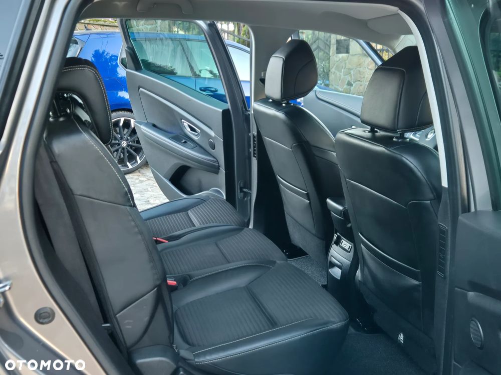Renault Scenic TCe 140 GPF BOSE EDITION - 23