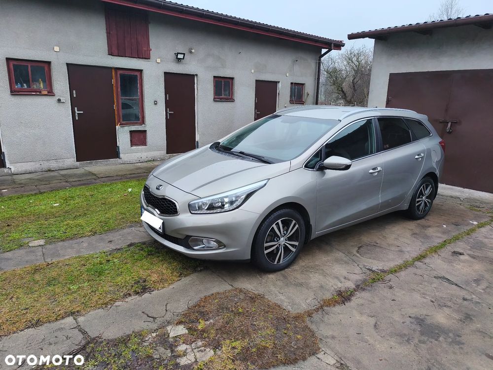 Kia Ceed 1.6 GDI L - 8