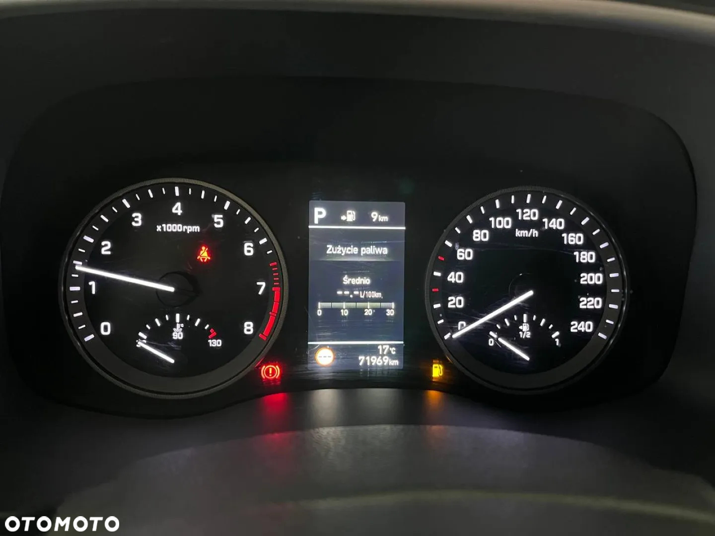 Hyundai Tucson 1.6 T-GDi Style 4WD DCT - 12