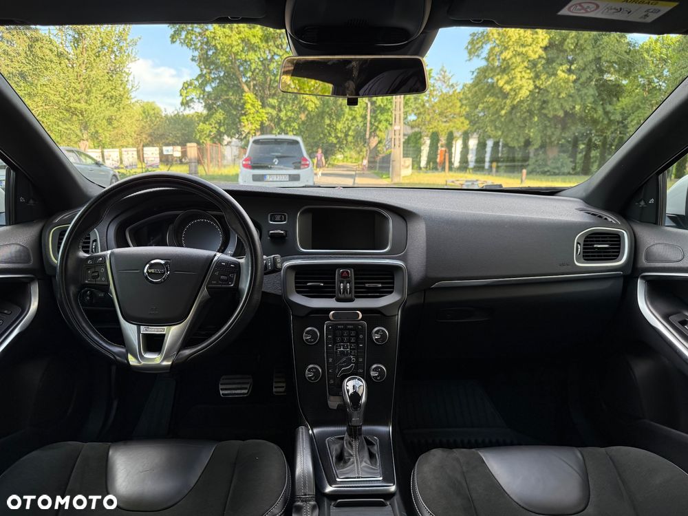 Volvo V40 D2 Drive-E Summum - 36