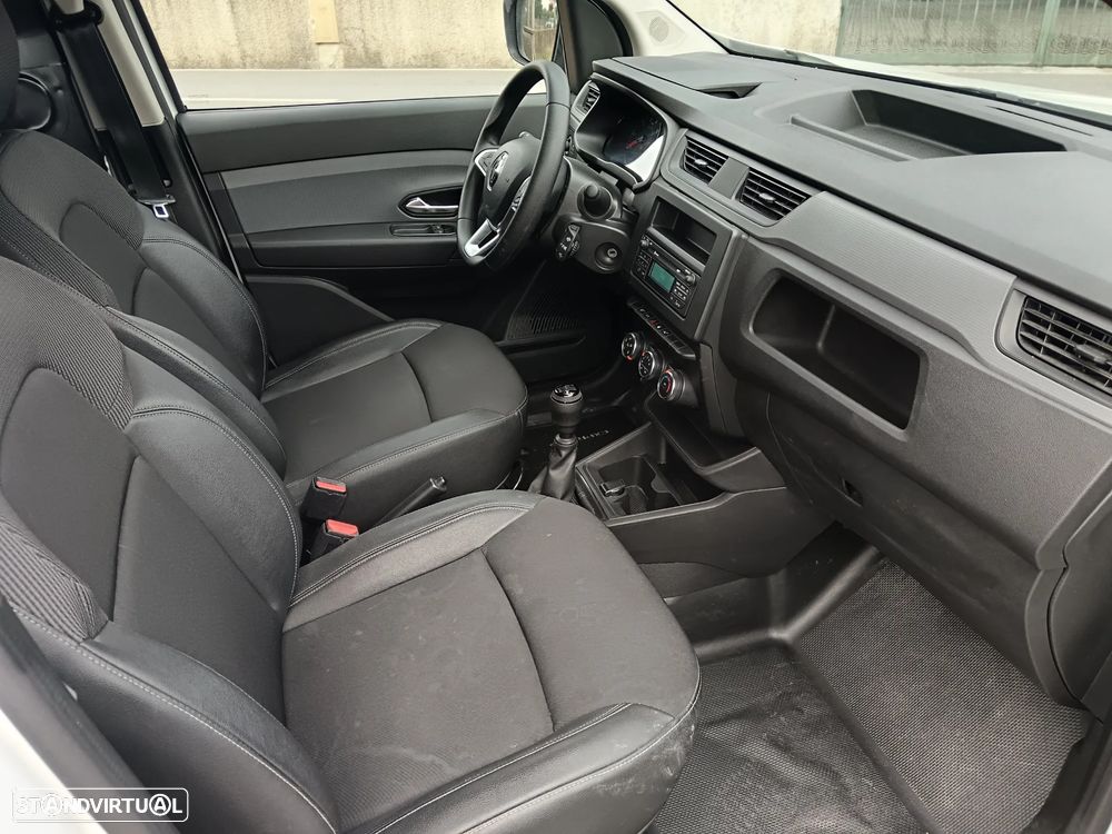 Renault Express 1.5 Blue DCI - 8