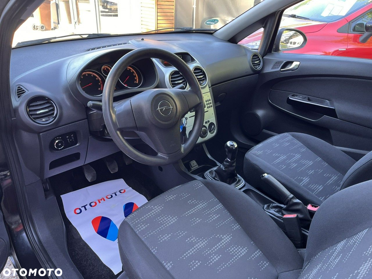 Opel Corsa - 12
