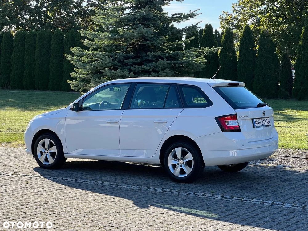 Skoda Fabia - 4